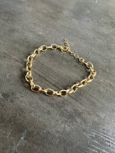 Load image into Gallery viewer, Classic Link Bracelet
