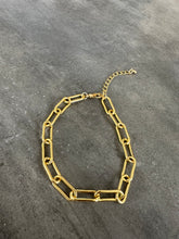 Load image into Gallery viewer, Golden Link Bracelet
