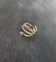 Load image into Gallery viewer, Spiral Ring
